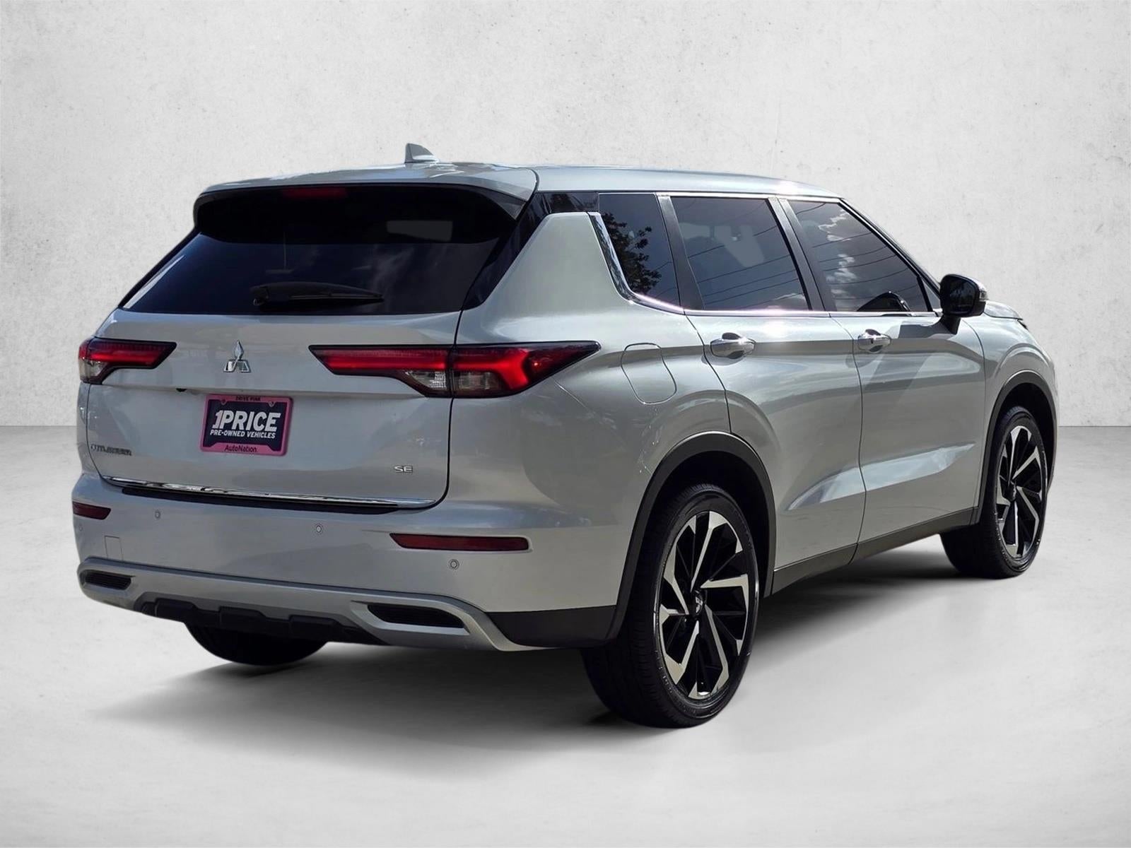2022 Mitsubishi Outlander SE FWD