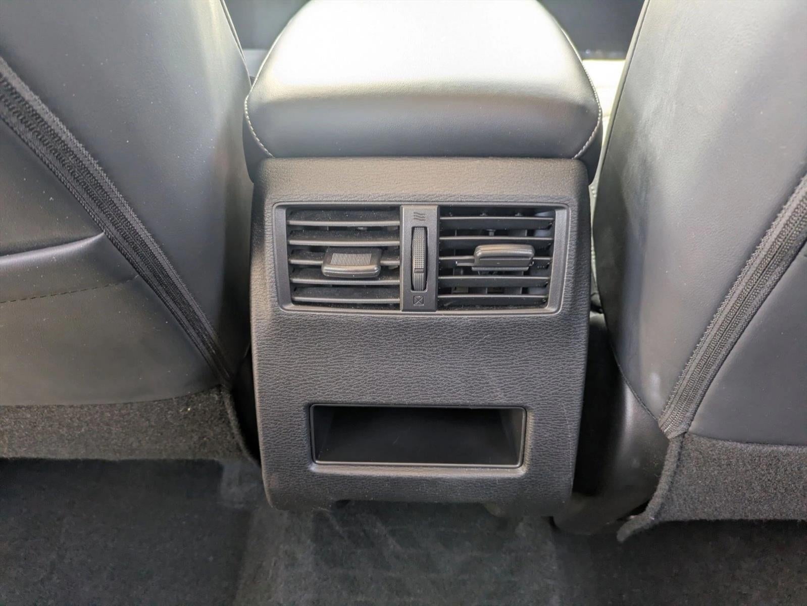 2024 Mitsubishi Outlander SE FWD