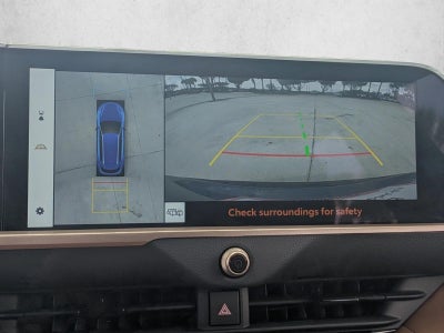 2025 Toyota Crown Signia Limited AWD (Natl)