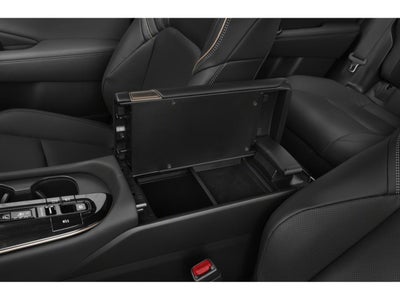 2025 Toyota Crown Signia Limited AWD (Natl)