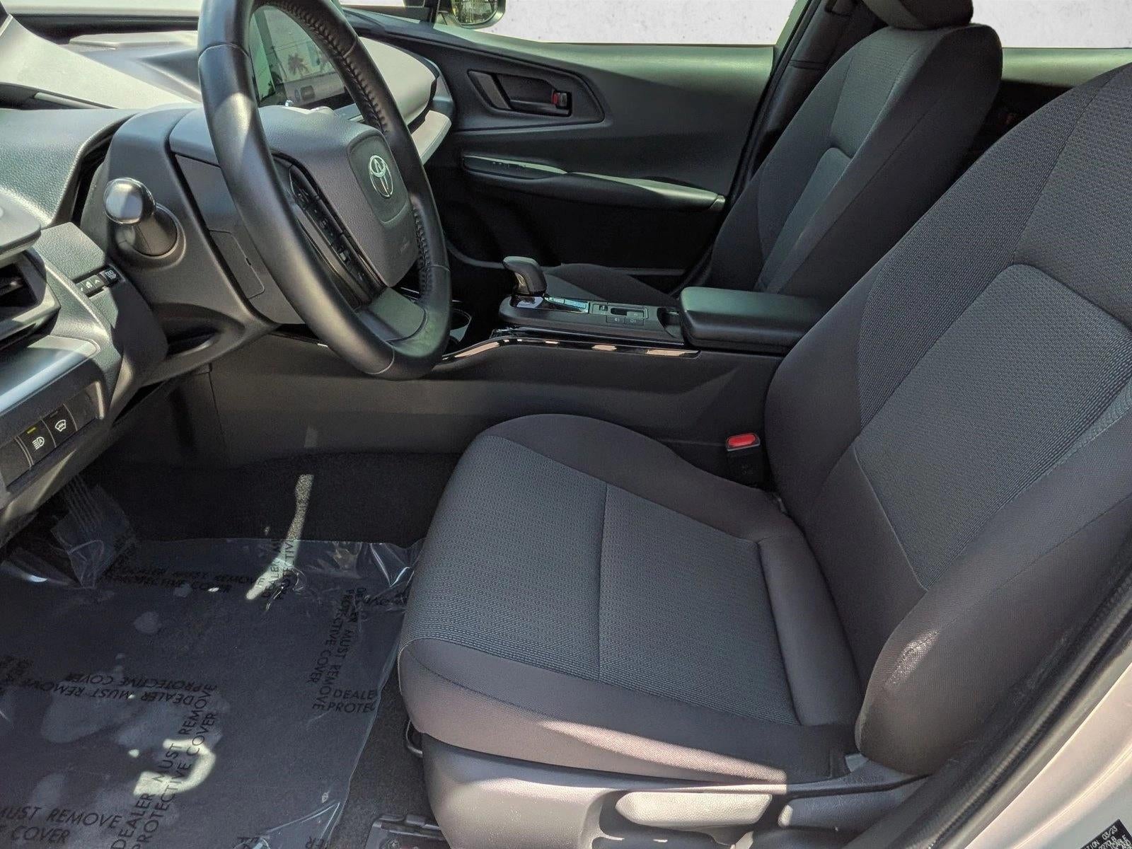 2023 Toyota Prius LE (Natl)