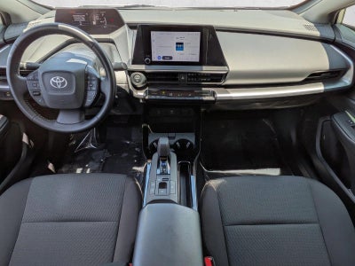 2023 Toyota Prius LE (Natl)