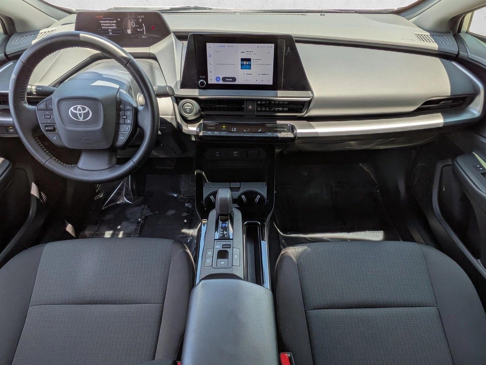 2023 Toyota Prius LE (Natl)