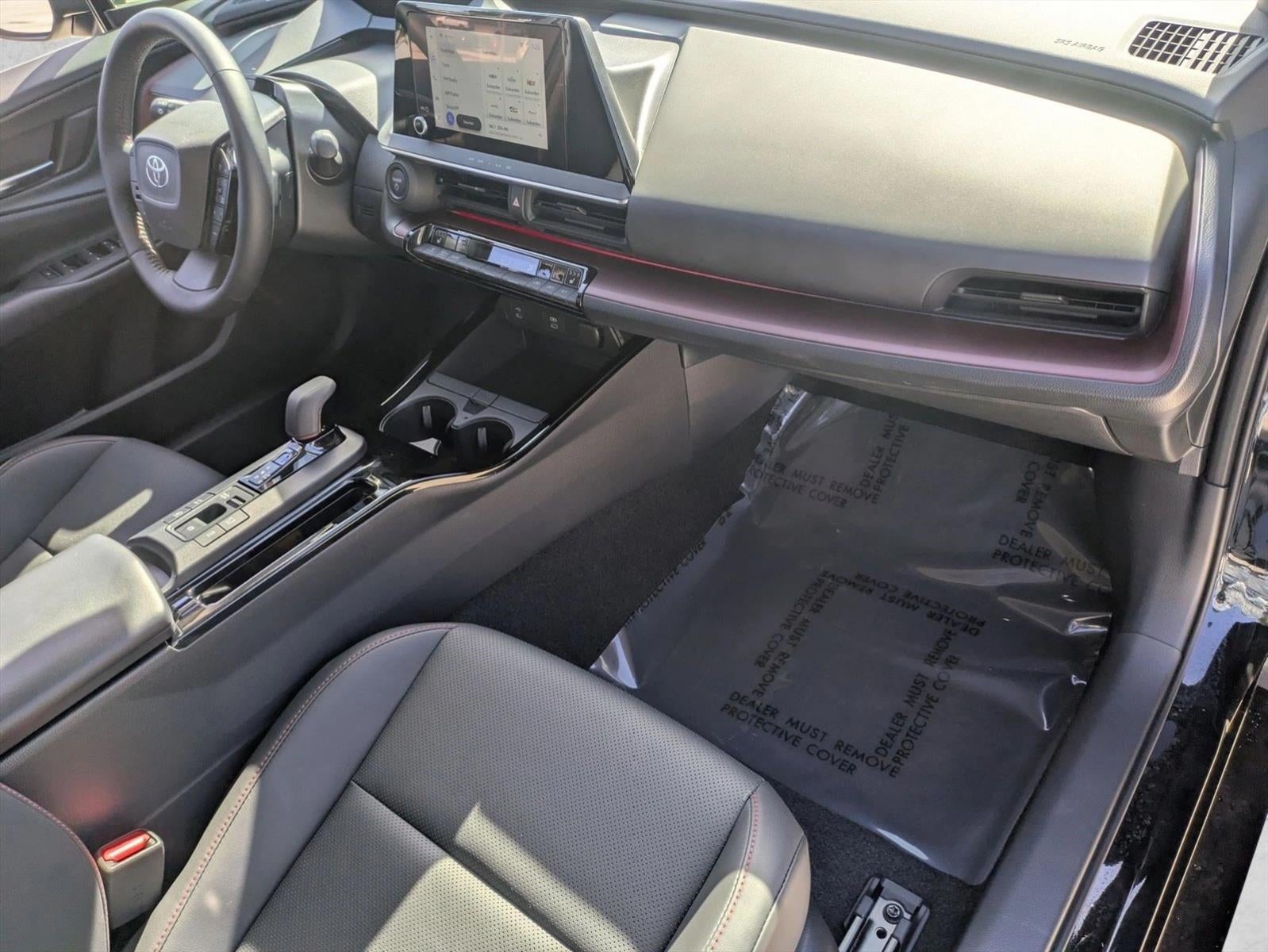 2025 Toyota Prius Plug-In Hybrid XSE (Natl)