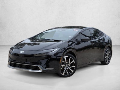 2026 Toyota Prius Plug-In Hybrid XSE (Natl)
