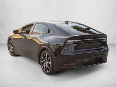 2026 Toyota Prius Plug-In Hybrid XSE (Natl)