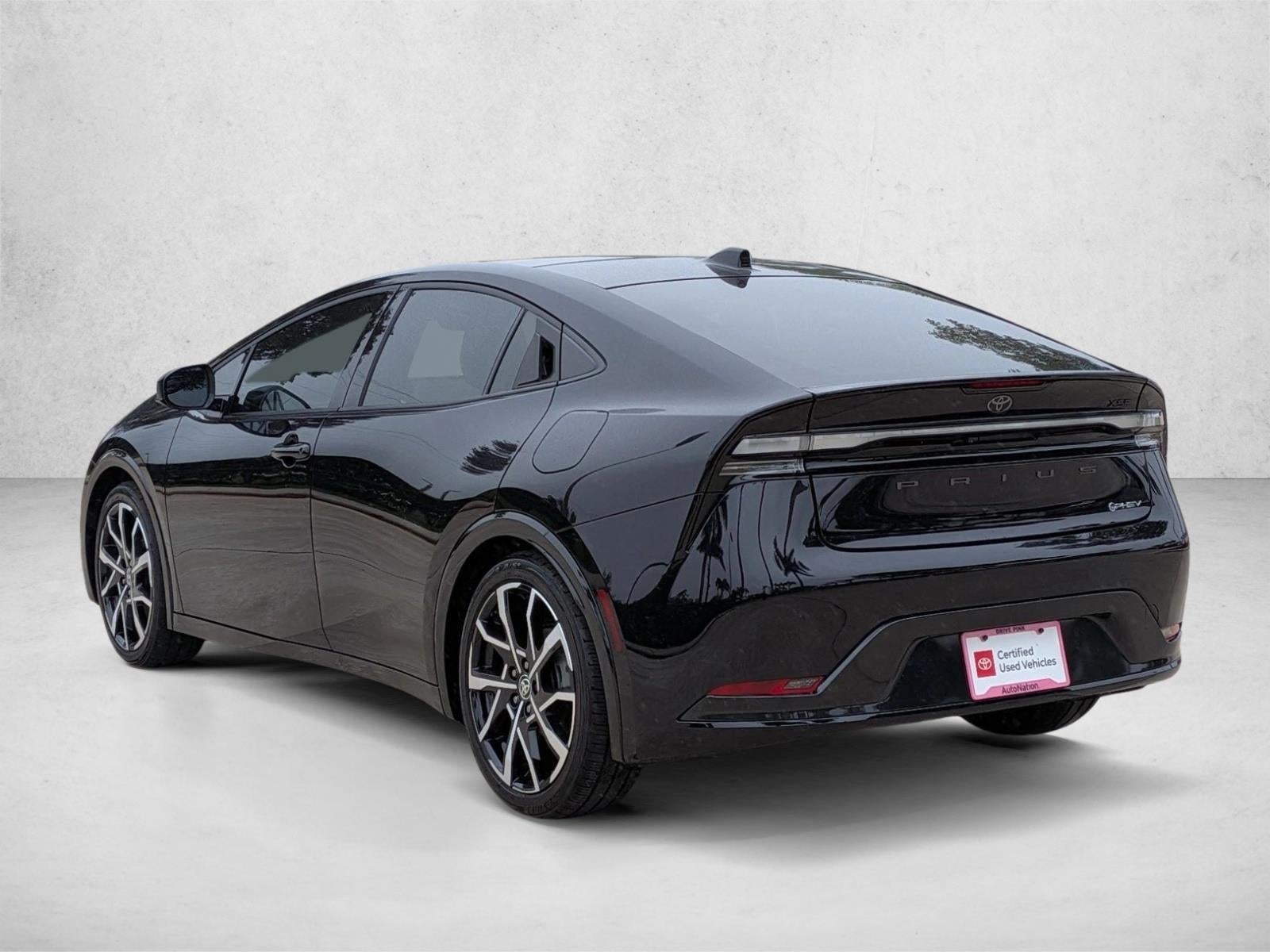 2026 Toyota Prius Plug-In Hybrid XSE (Natl)