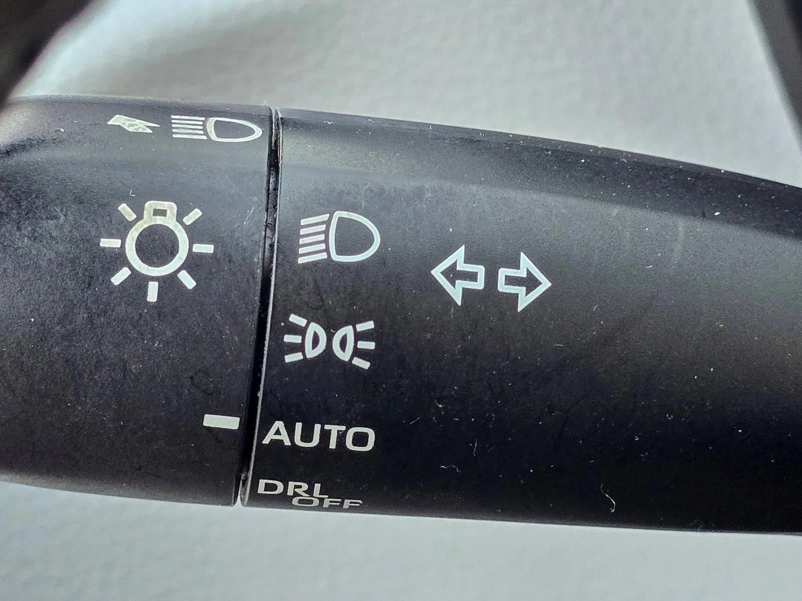 2020 Toyota Corolla SE CVT (Natl)