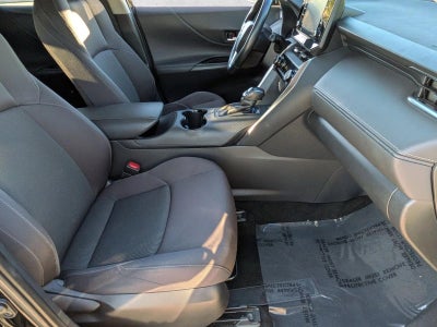 2022 Toyota Venza LE AWD (GS)