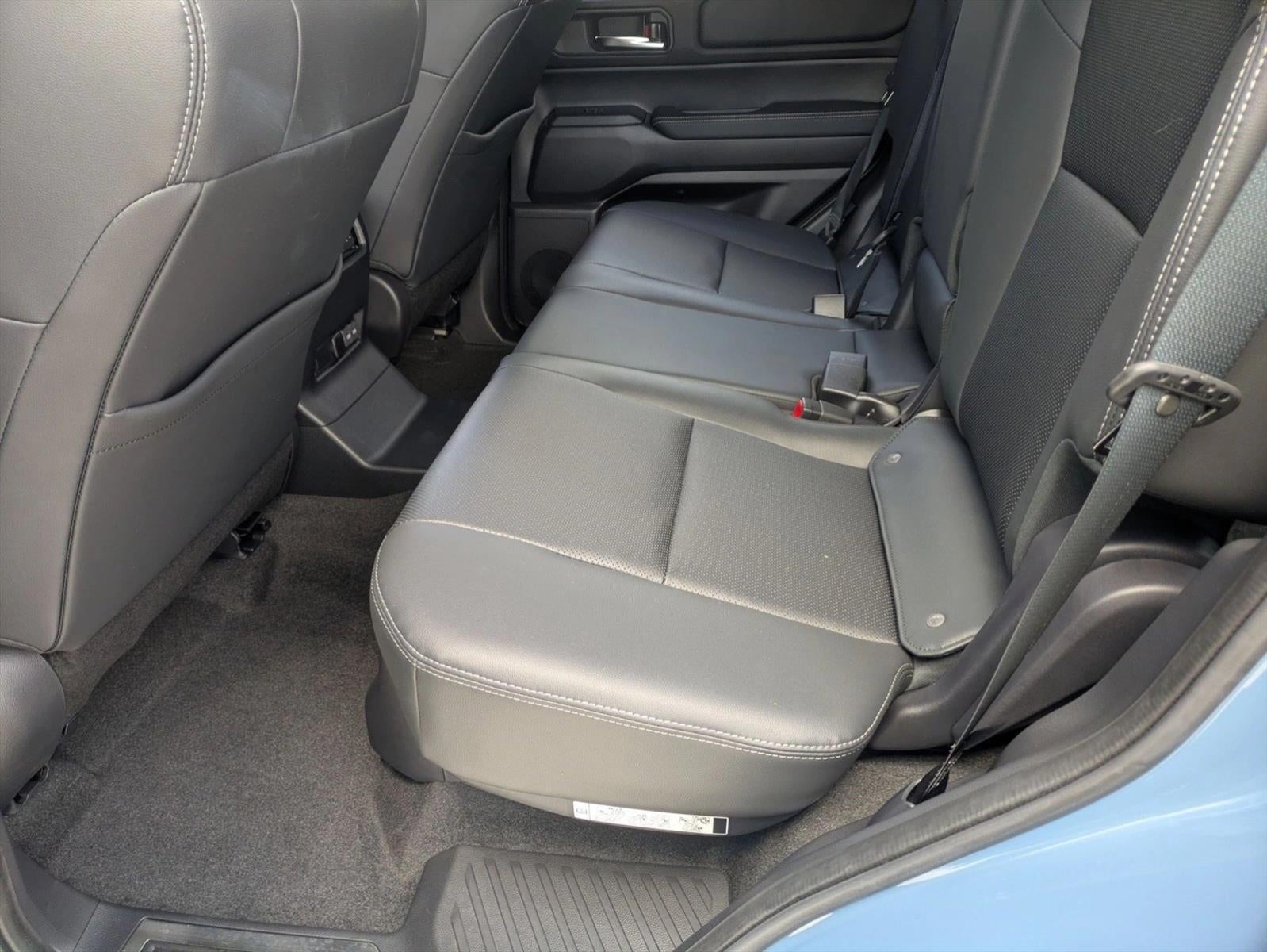 2024 Toyota Land Cruiser 4WD (GS)