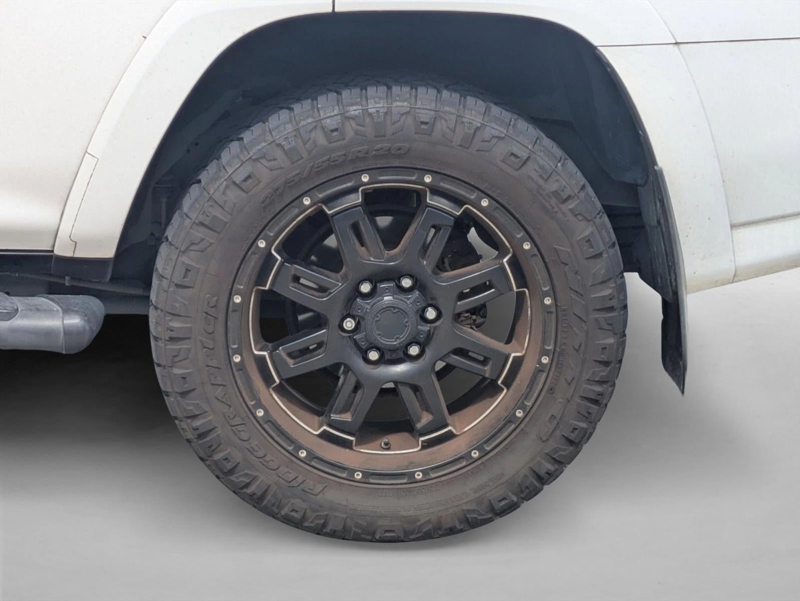 2019 Toyota 4Runner SR5 4WD (GS)