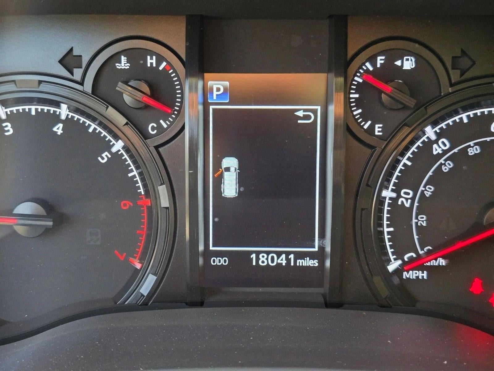 2024 Toyota 4Runner SR5 2WD (Natl)
