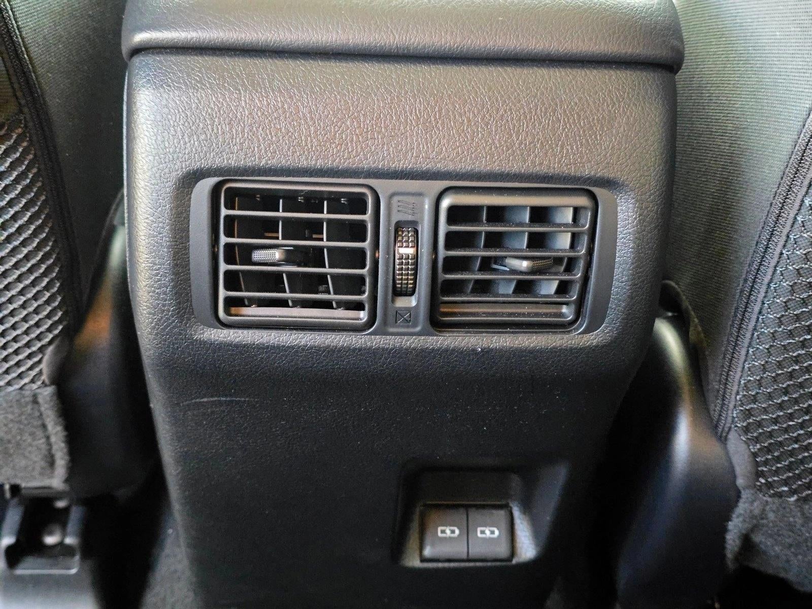 2024 Toyota 4Runner SR5 2WD (Natl)