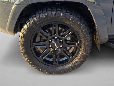 2024 Toyota 4Runner SR5 2WD (Natl)