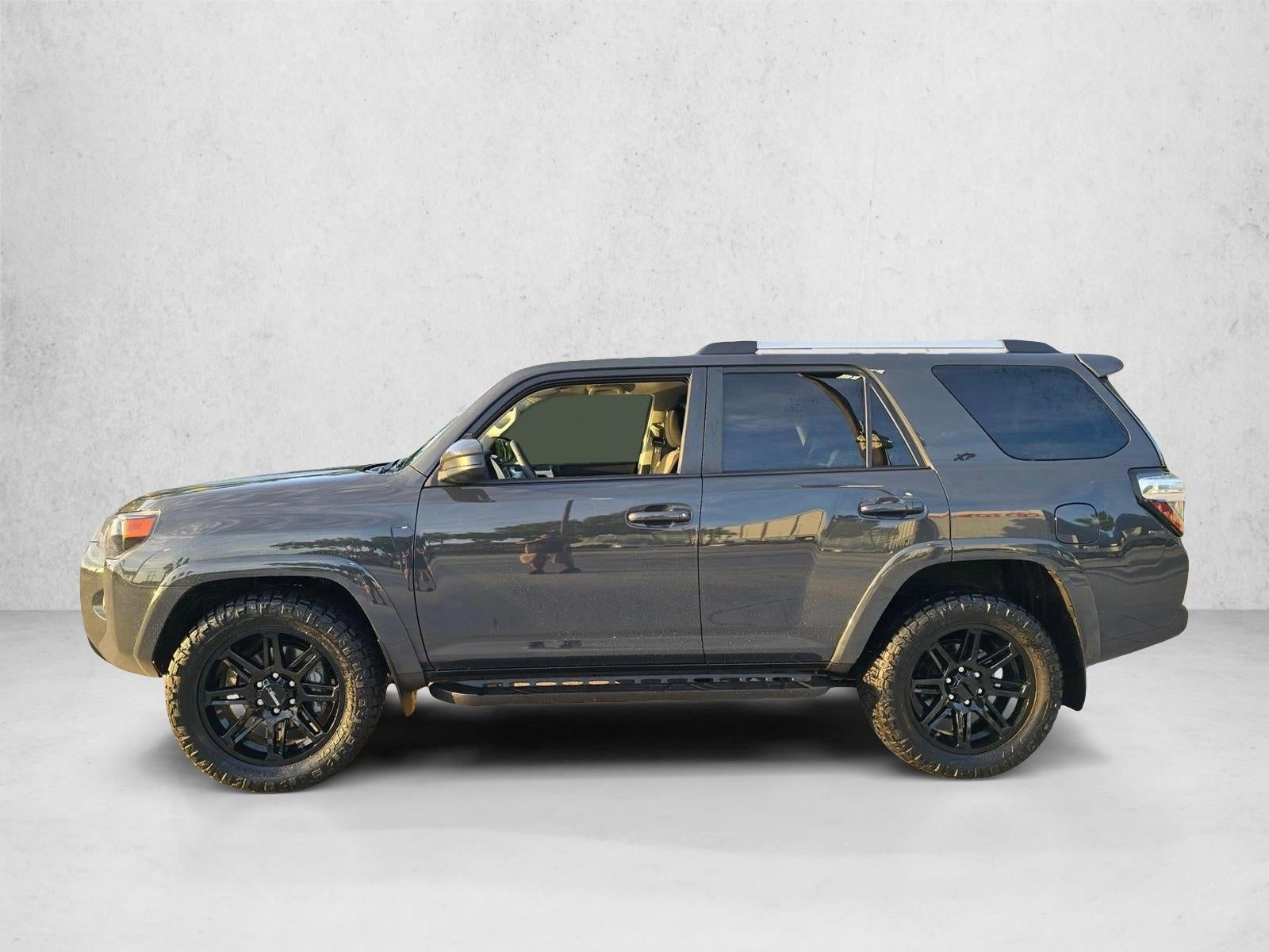 2024 Toyota 4Runner SR5 2WD (Natl)