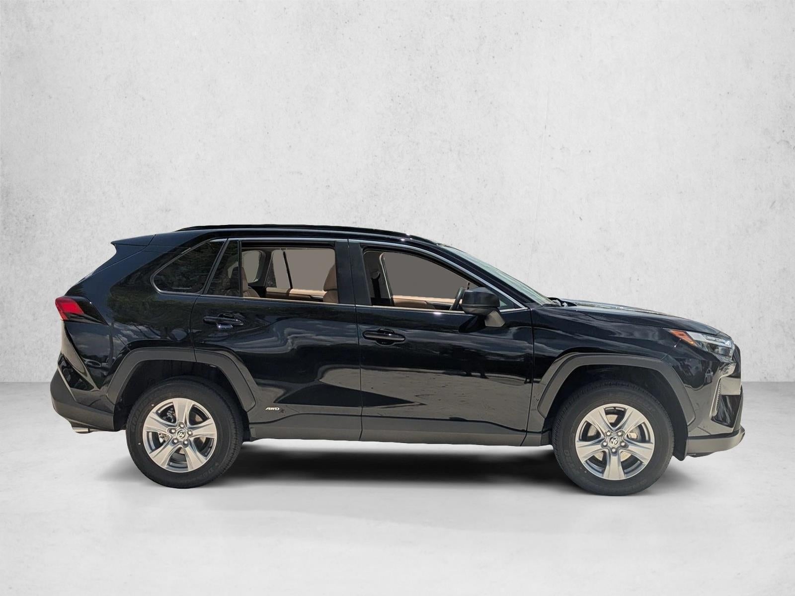 2025 Toyota RAV4 Hybrid LE AWD (Natl)