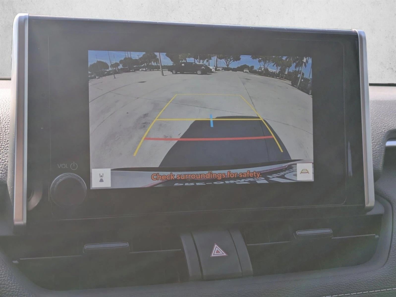 2025 Toyota RAV4 Hybrid LE AWD (Natl)