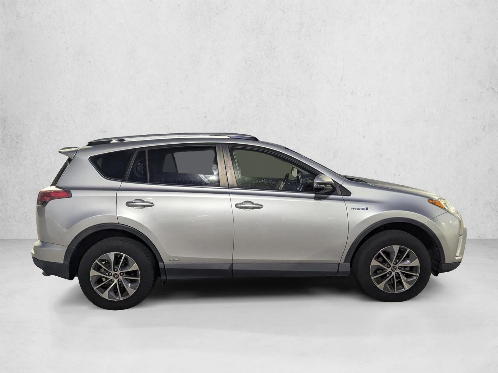 2016 Toyota RAV4 Hybrid AWD 4dr XLE (Natl)