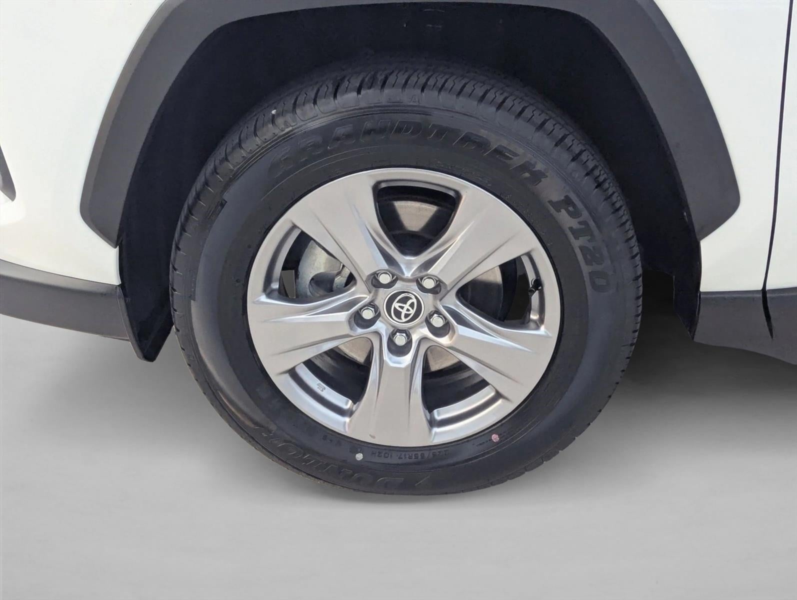 2025 Toyota RAV4 Hybrid XLE AWD (Natl)