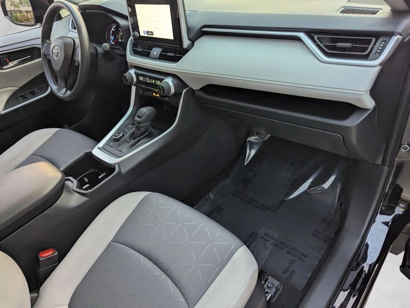 2025 Toyota RAV4 Hybrid XLE AWD (Natl)