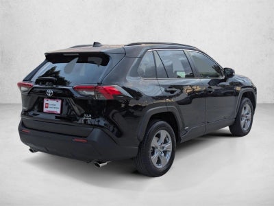 2025 Toyota RAV4 Hybrid XLE AWD (Natl)