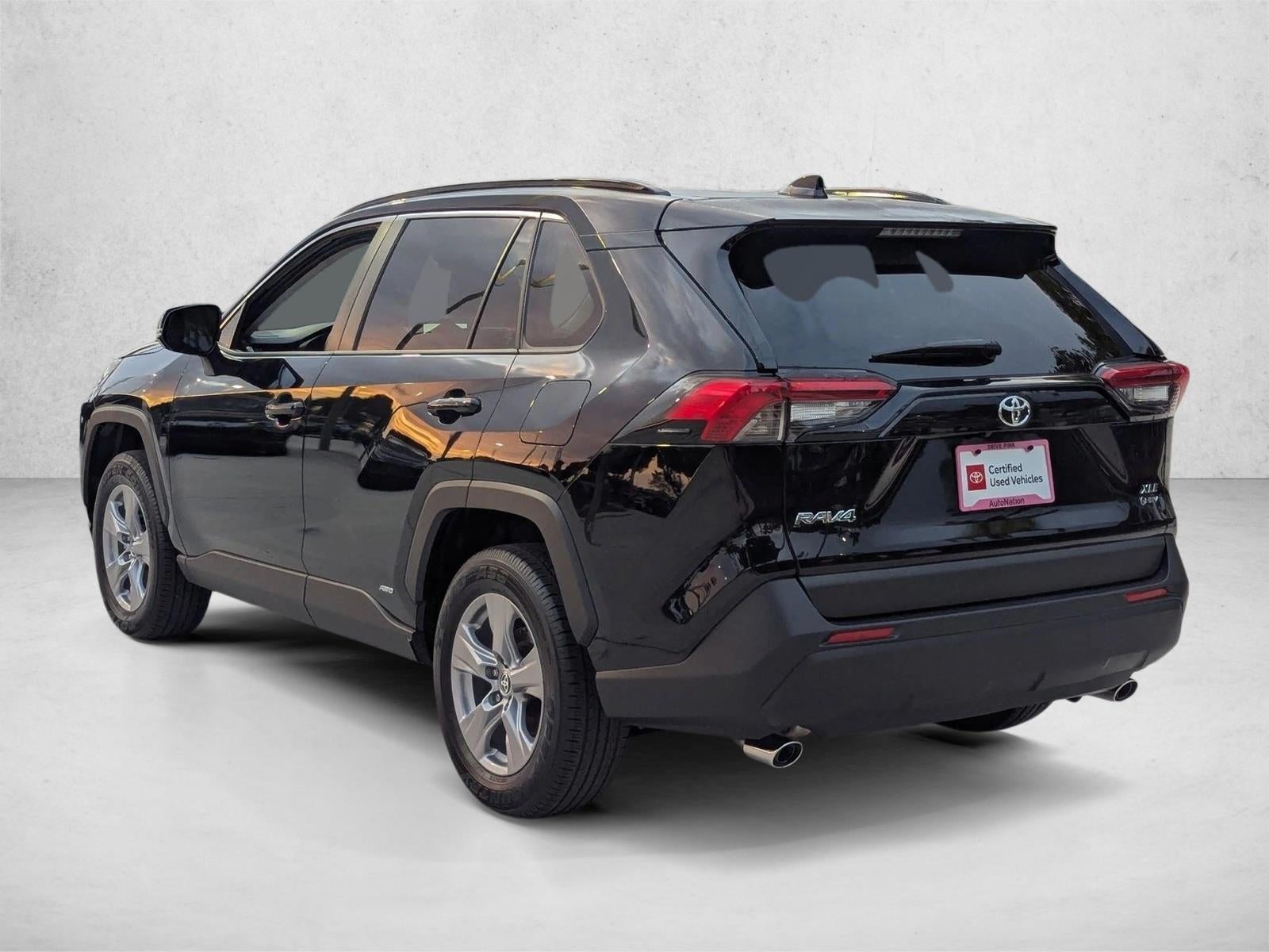 2025 Toyota RAV4 Hybrid XLE AWD (Natl)