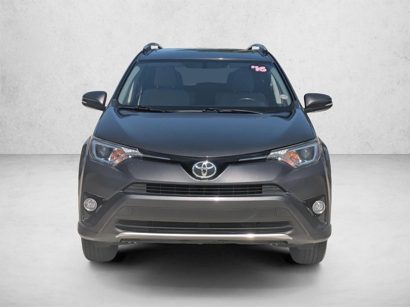 2016 Toyota RAV4 FWD 4dr XLE (GS)