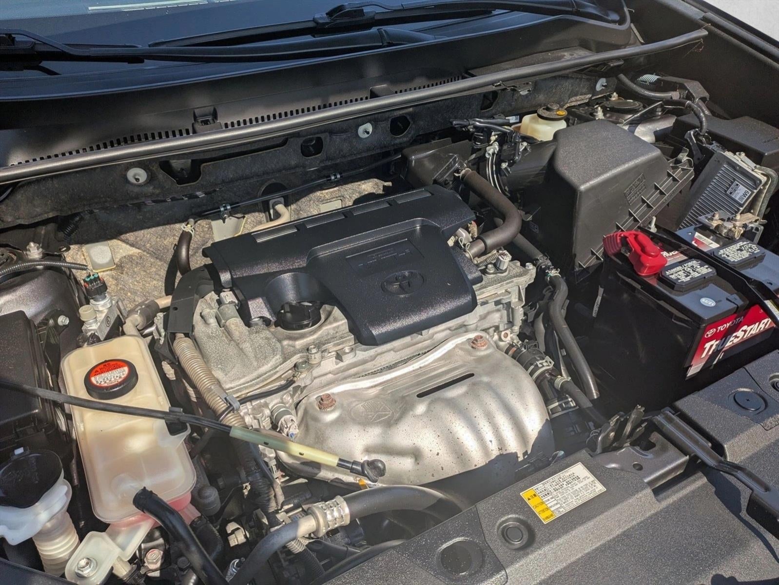 2016 Toyota RAV4 FWD 4dr XLE (GS)