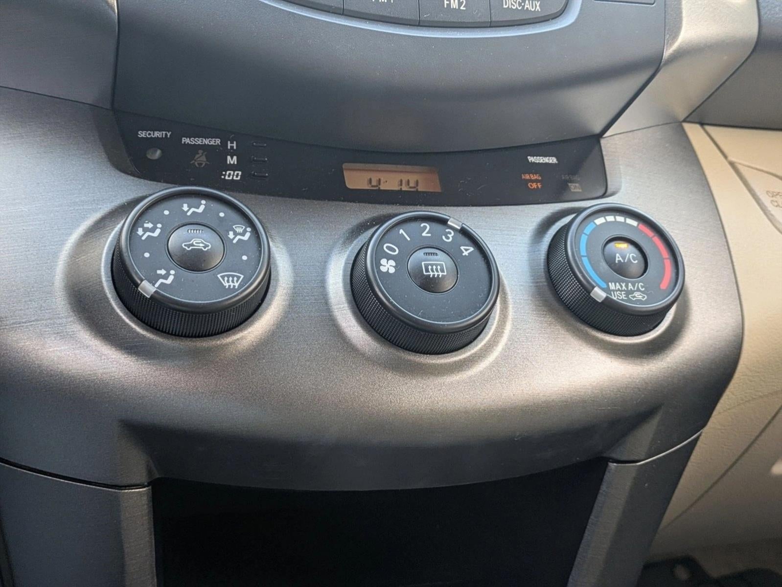 2010 Toyota RAV4 FWD 4dr 4-cyl 4-Spd AT (Natl)