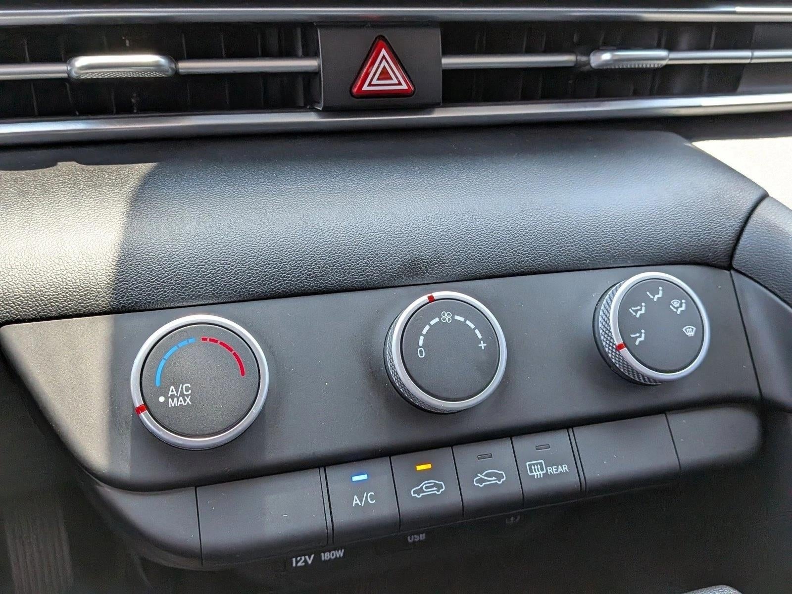 2022 Hyundai ELANTRA SE IVT