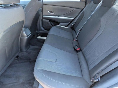 2022 Hyundai ELANTRA SE IVT
