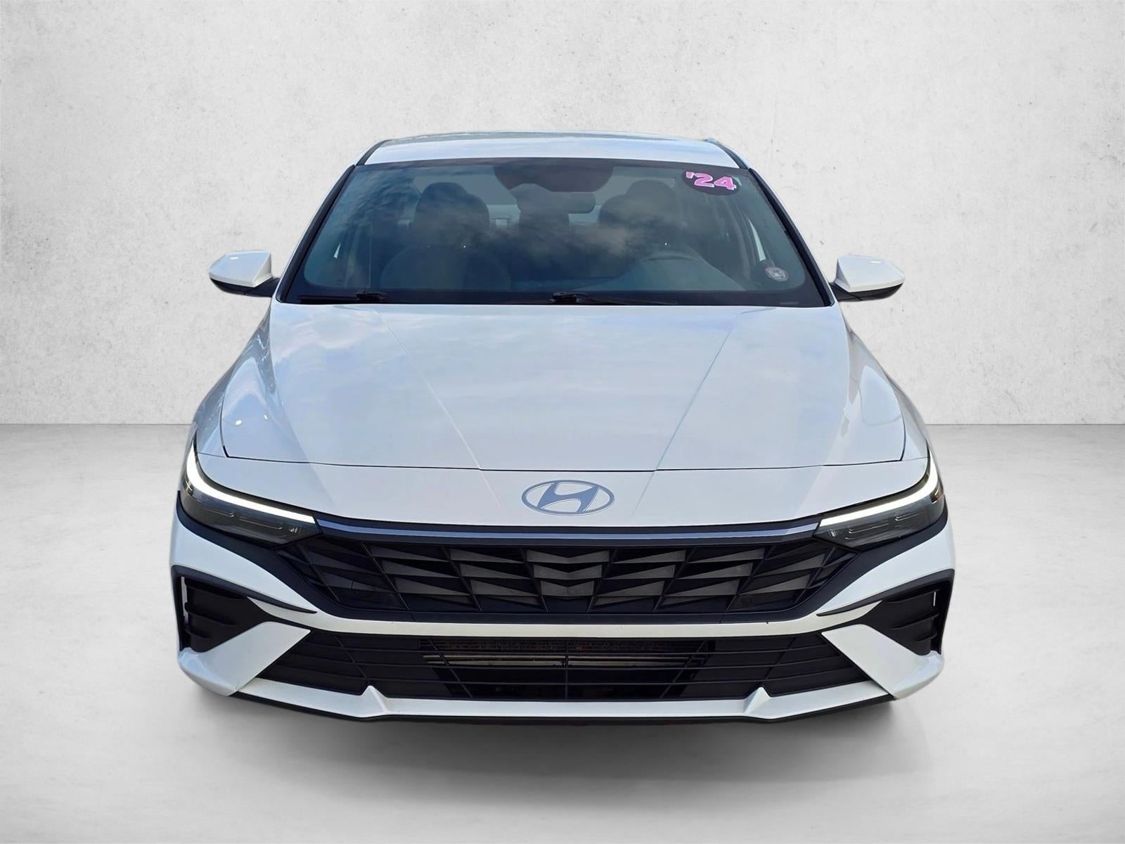 2024 Hyundai ELANTRA SEL IVT