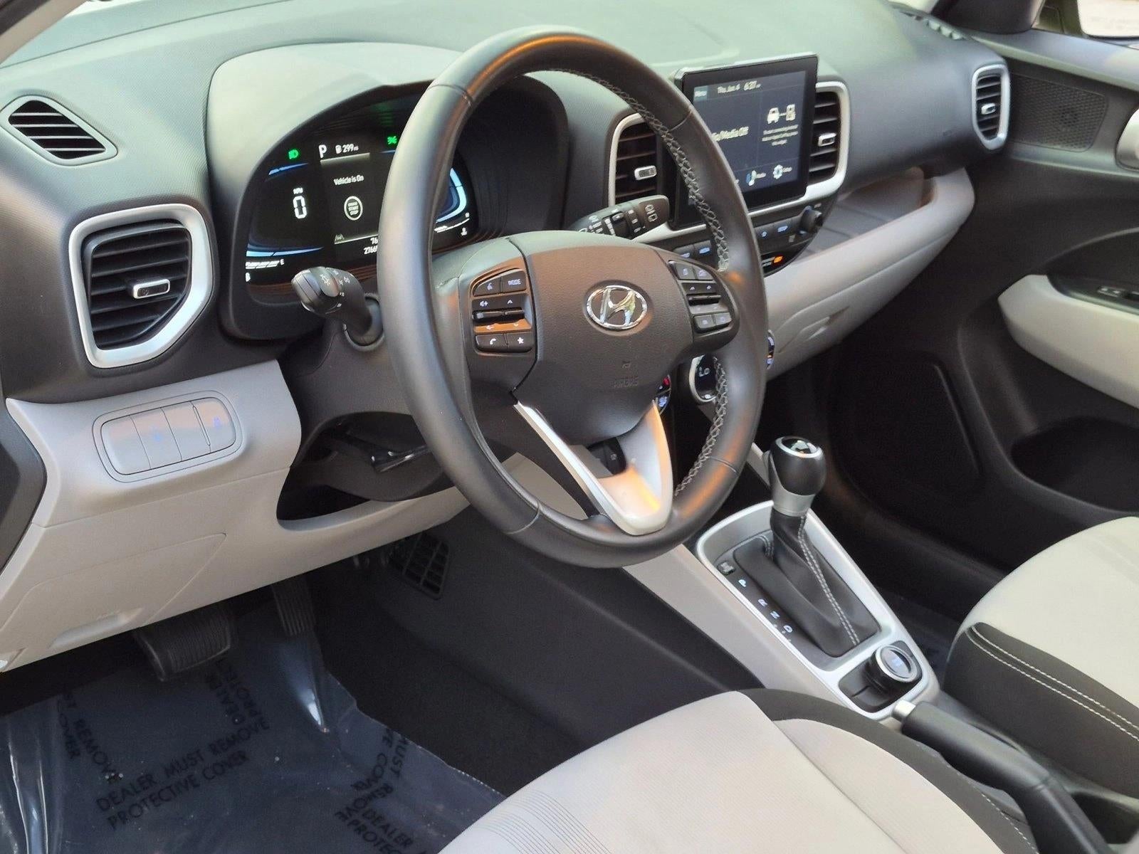 2024 Hyundai VENUE SEL IVT