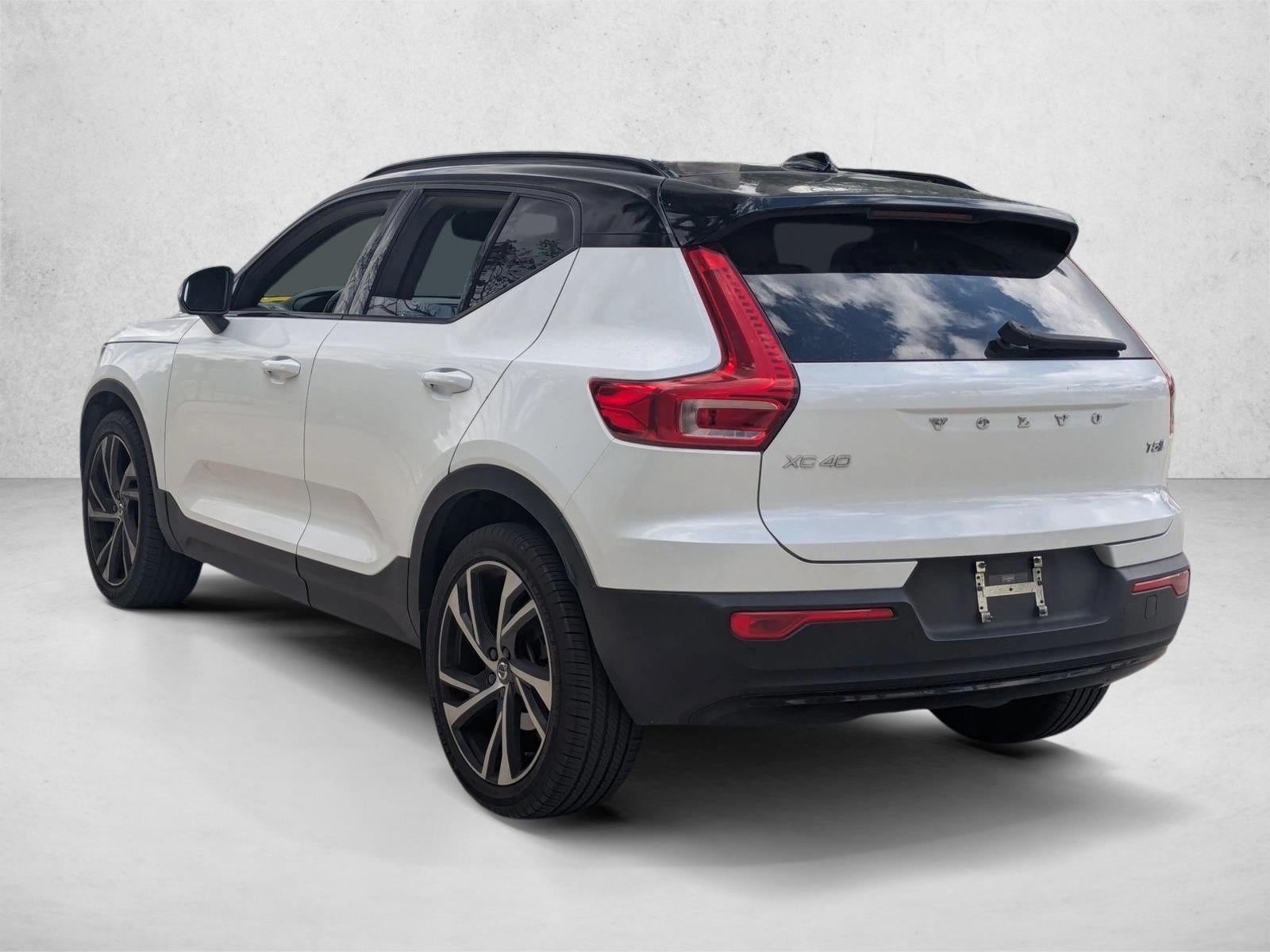 2021 Volvo XC40 T5 AWD R-Design