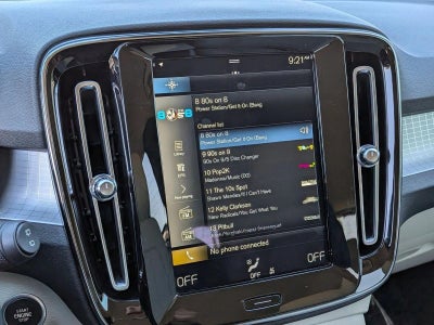 2021 Volvo XC40 T4 FWD Momentum