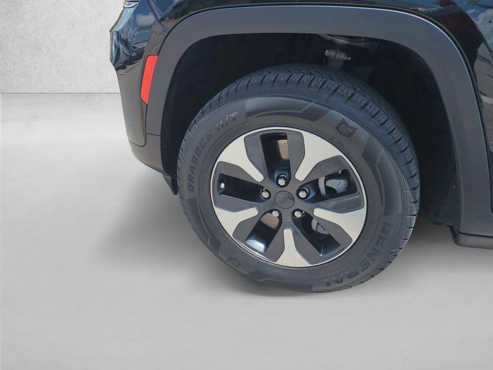 2022 Jeep Grand Cherokee 4xe 4x4