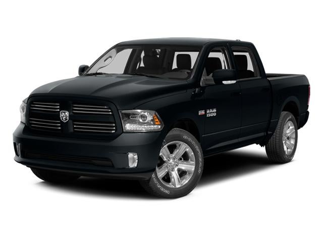2014 RAM 1500 2WD Crew Cab 6.4 Ft Box Laramie