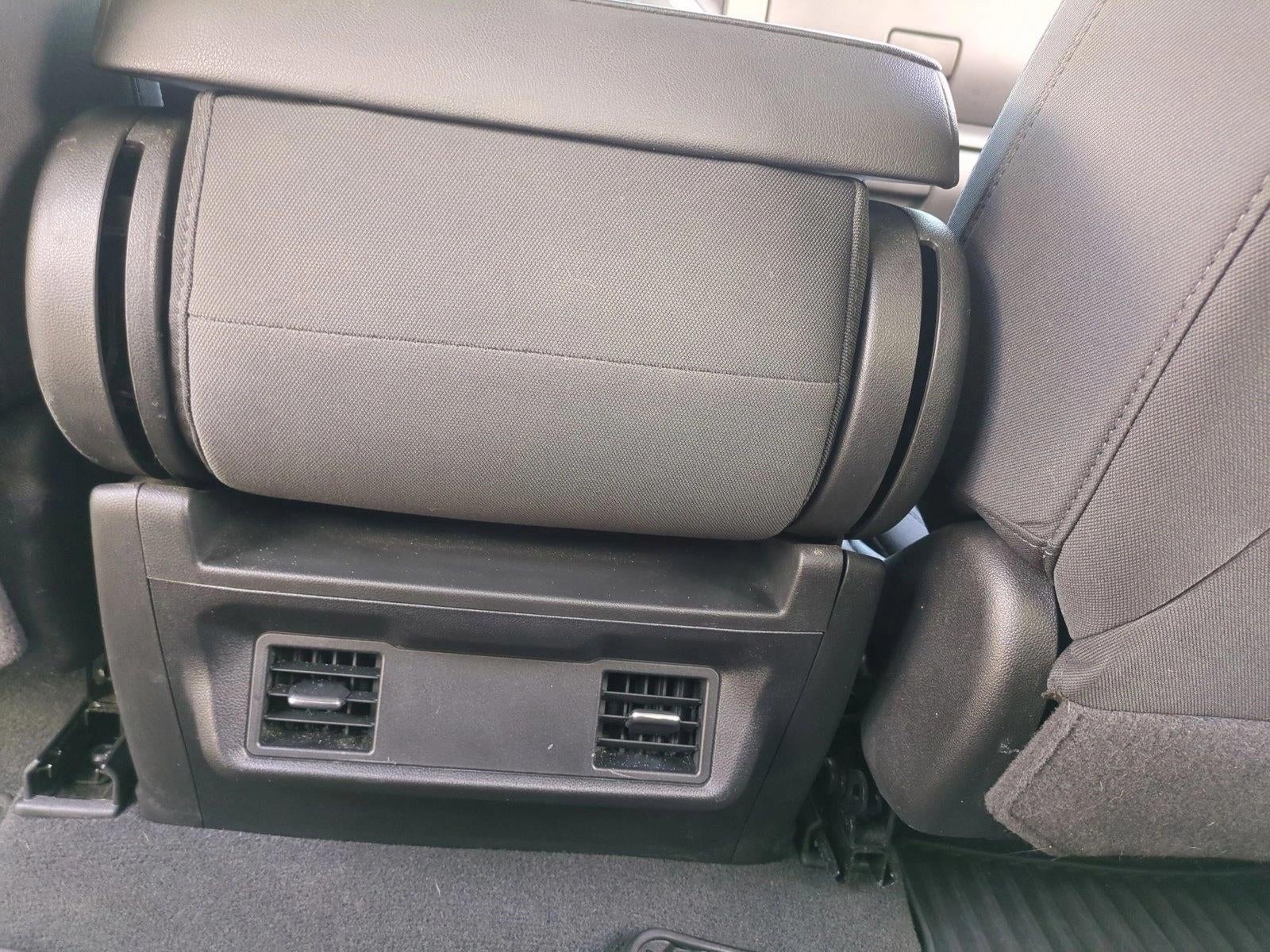 2021 Chevrolet Silverado 1500 Crew Cab Short Box 2-Wheel Drive Custom