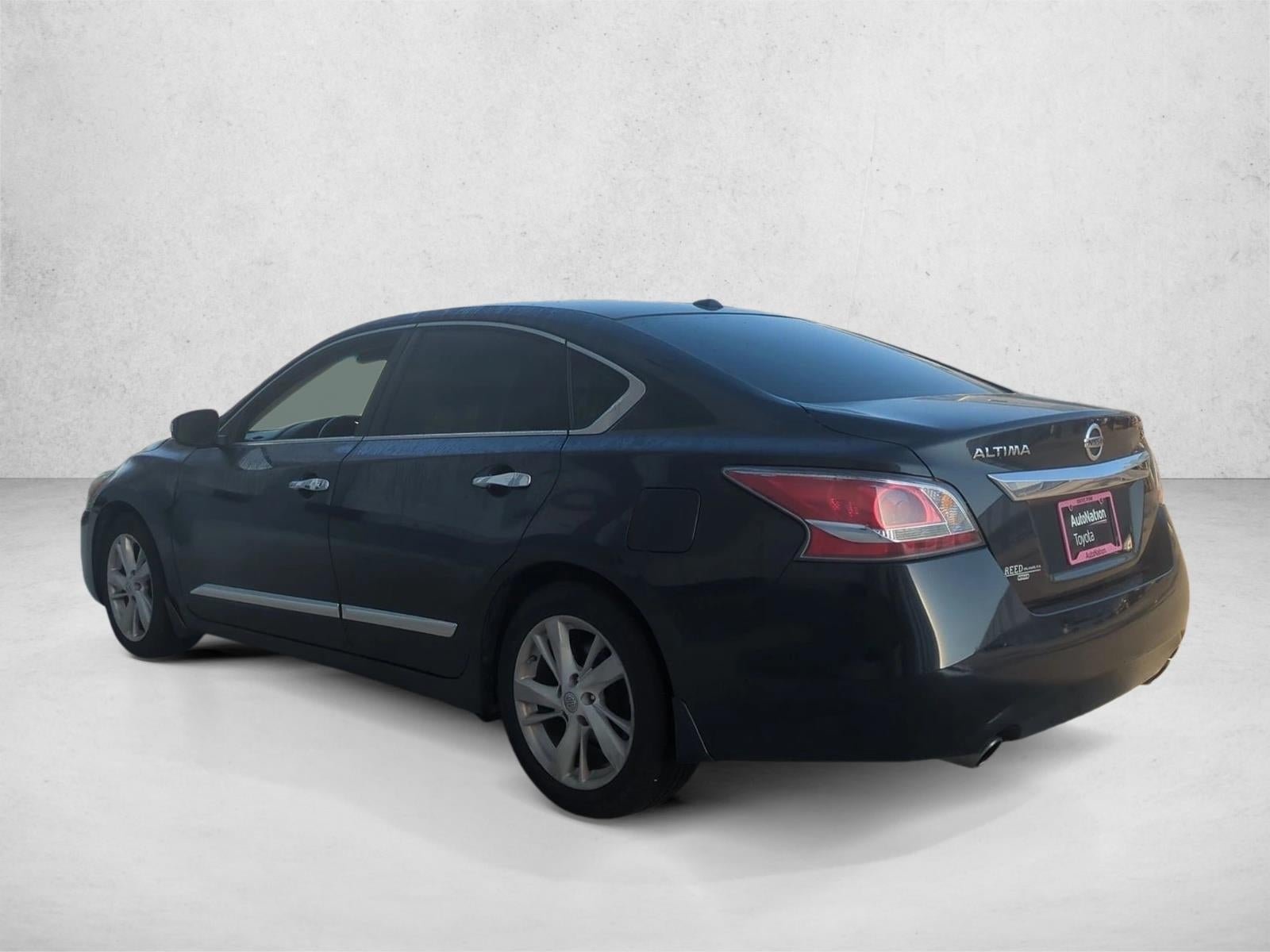 2015 Nissan Altima 4dr Sdn I4 2.5 SV