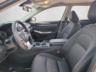 2022 Nissan Altima 2.5 SV Sedan