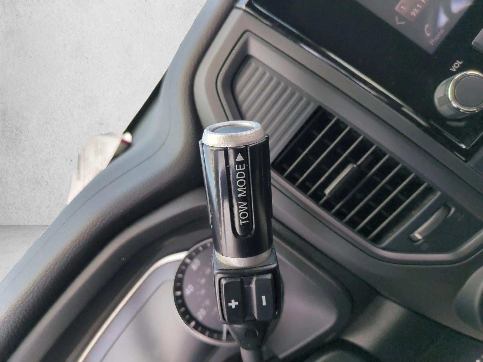 2023 Nissan Titan 4x2 Crew Cab SV