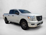 2023 Nissan Titan 4x2 Crew Cab SV