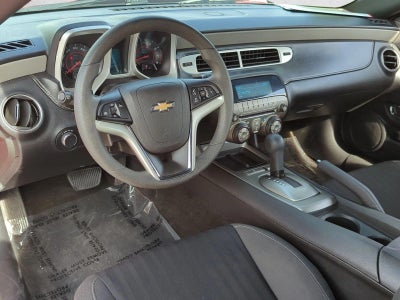 2015 Chevrolet Camaro 2dr Cpe LS w/2LS