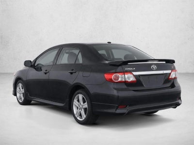 2013 Toyota Corolla 4dr Sdn Auto S (Natl)