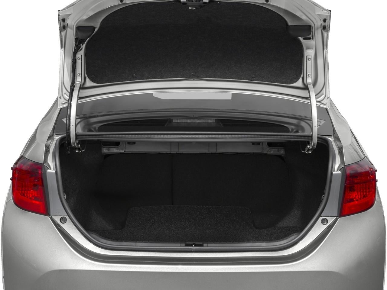 2017 Toyota Corolla SE CVT (Natl)