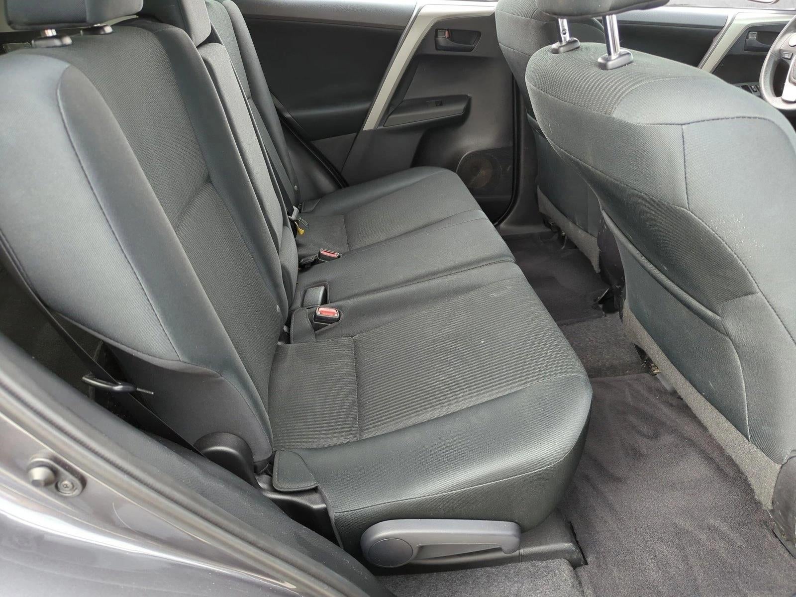 2016 Toyota RAV4 AWD 4dr LE (Natl)