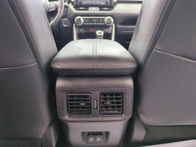 2020 Toyota RAV4 XLE Premium FWD (Natl)