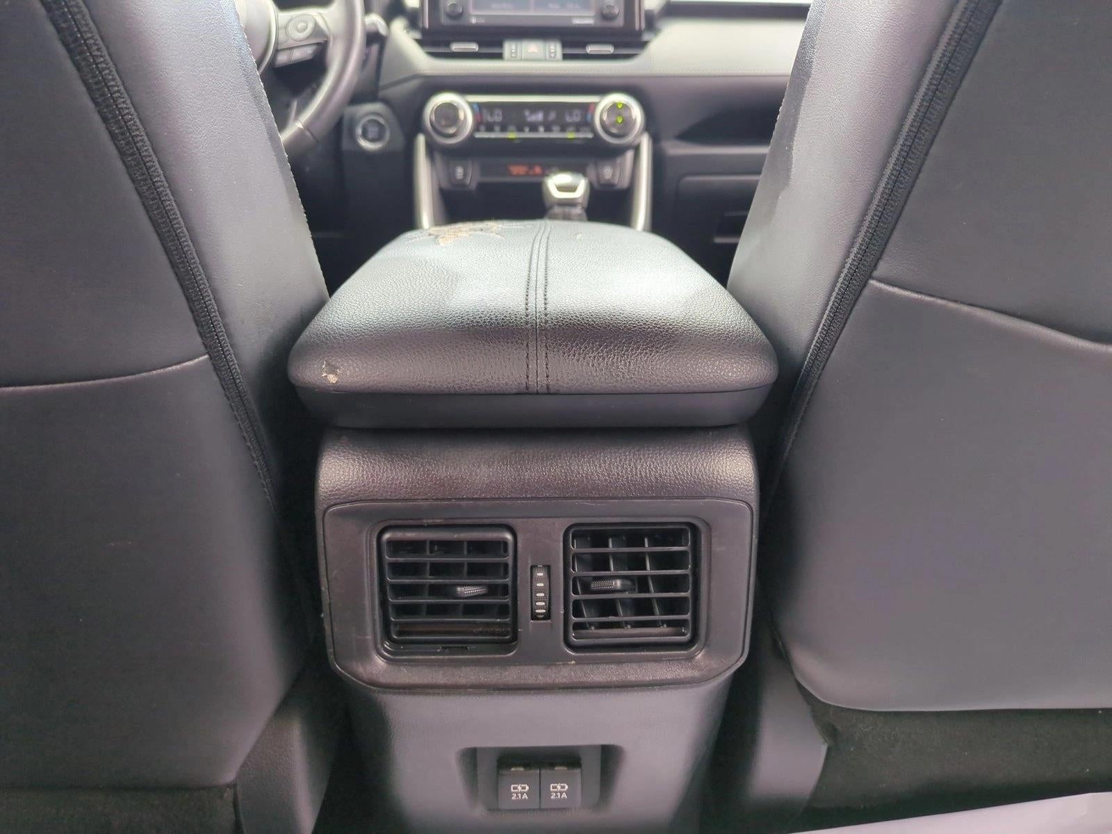 2020 Toyota RAV4 XLE Premium FWD (Natl)