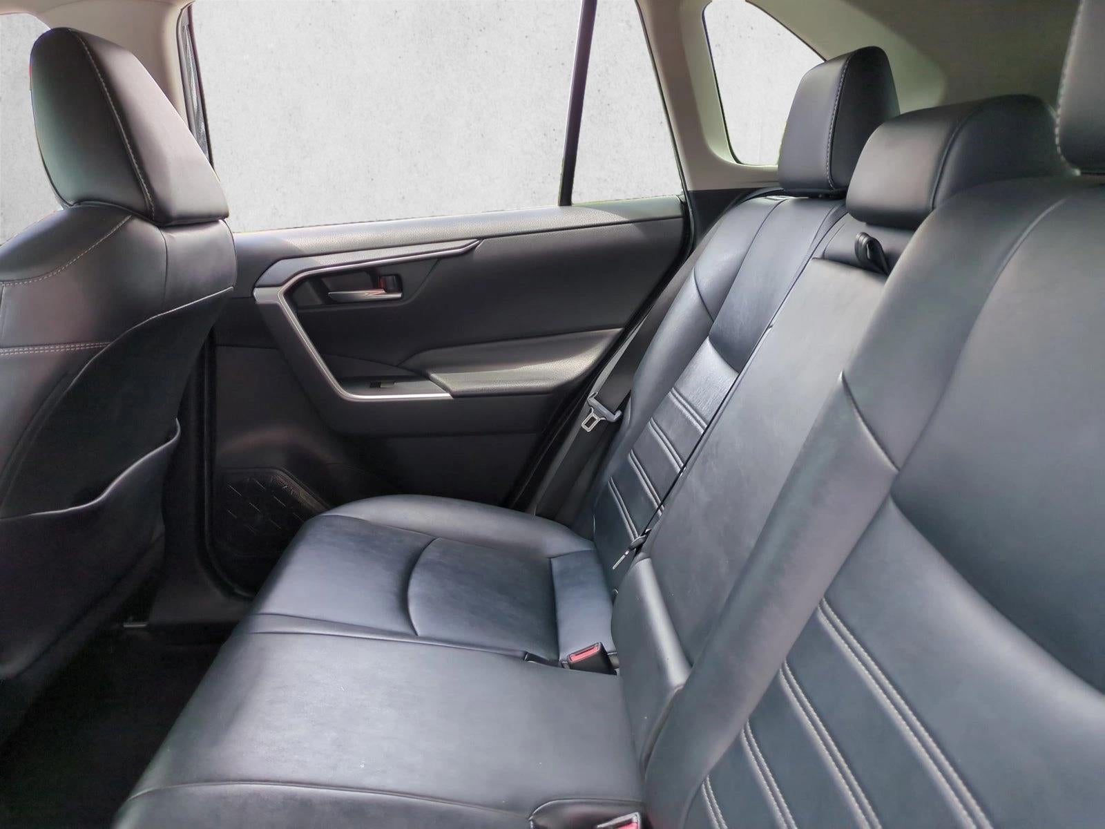 2020 Toyota RAV4 XLE Premium FWD (Natl)