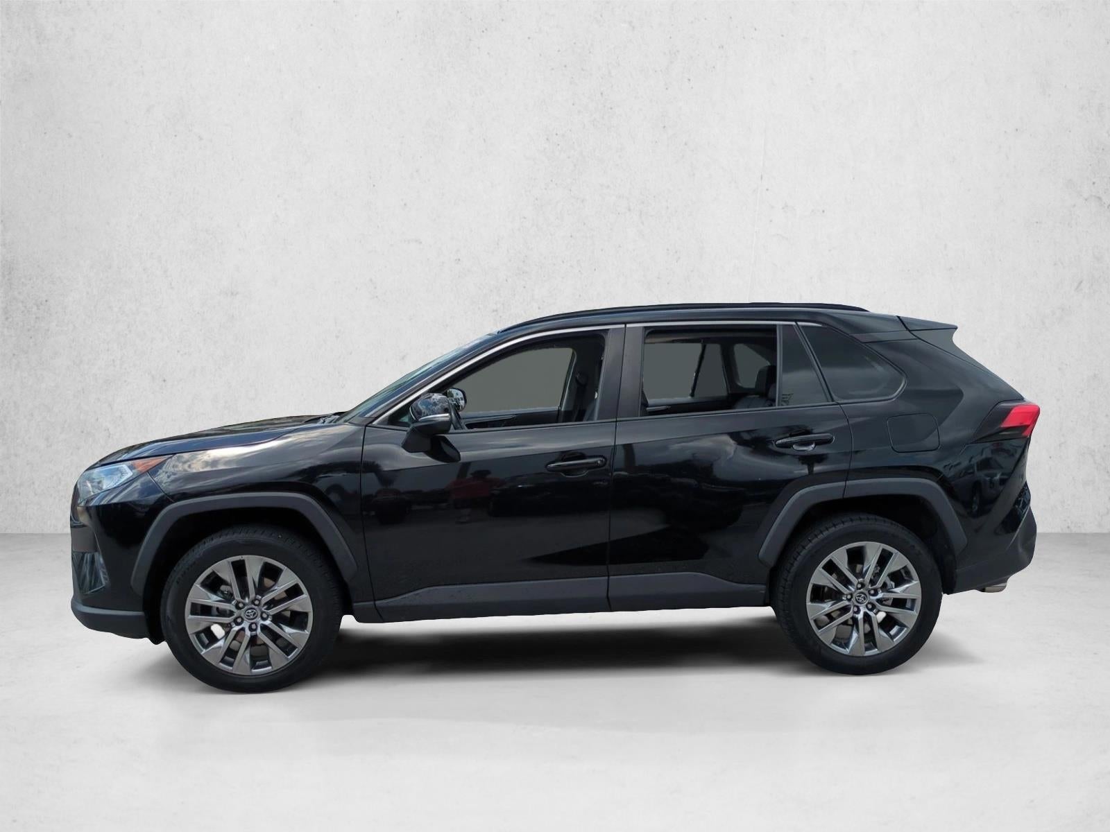 2020 Toyota RAV4 XLE Premium FWD (Natl)